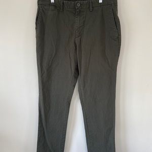 Men’s old navy pants 34/34